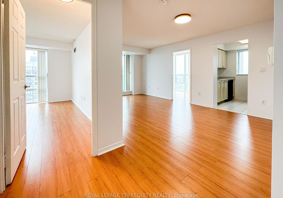 1-pemberton-avenue-north-york-ontario-c12768892