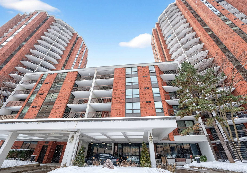77-maitland-place-toronto-ontario-c12768966