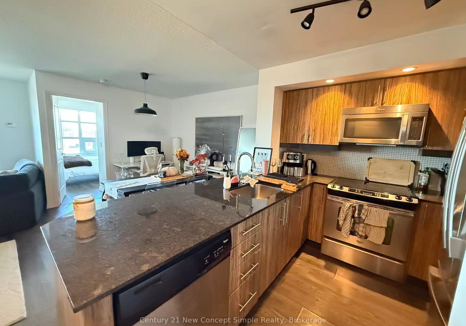 85-east-liberty-street-toronto-ontario-c12769068