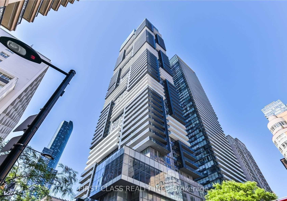7-grenville-street-toronto-ontario-c12769464