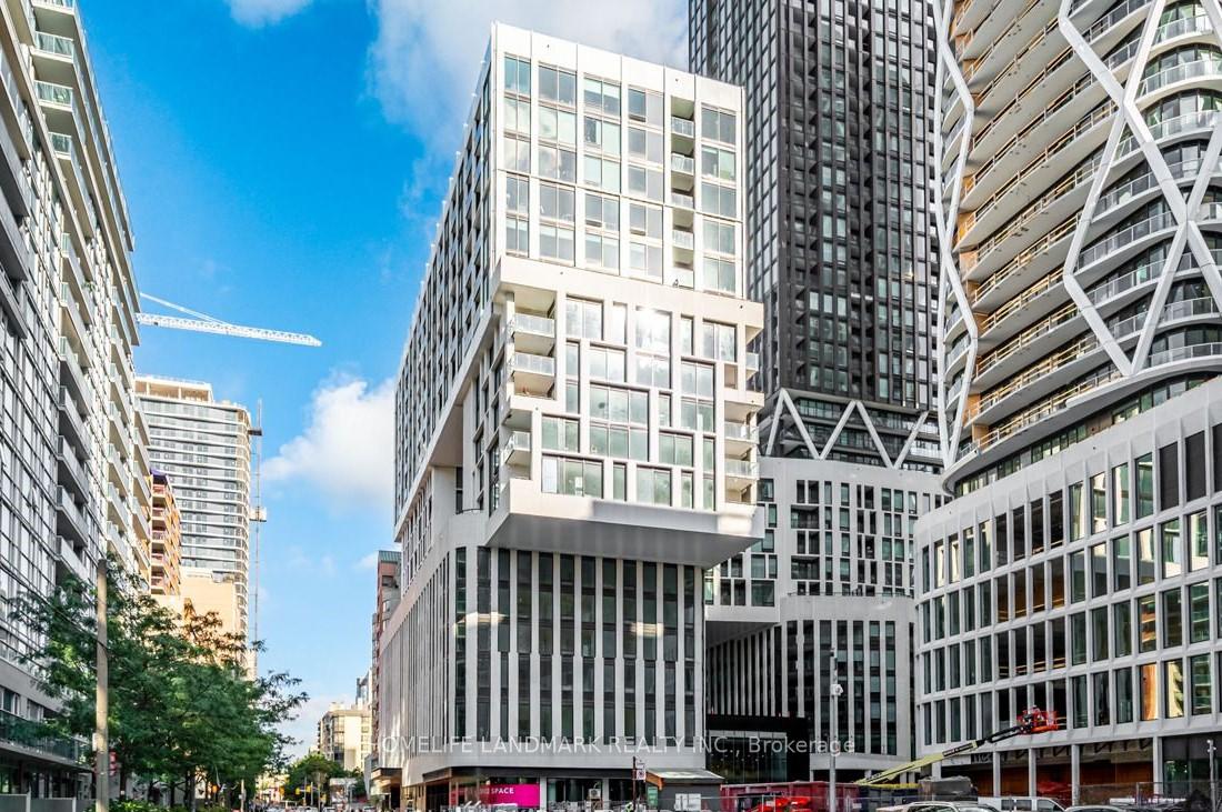 121-saint-patrick-street-toronto-ontario-c12769628