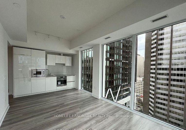 121-saint-patrick-street-toronto-ontario-c12769628