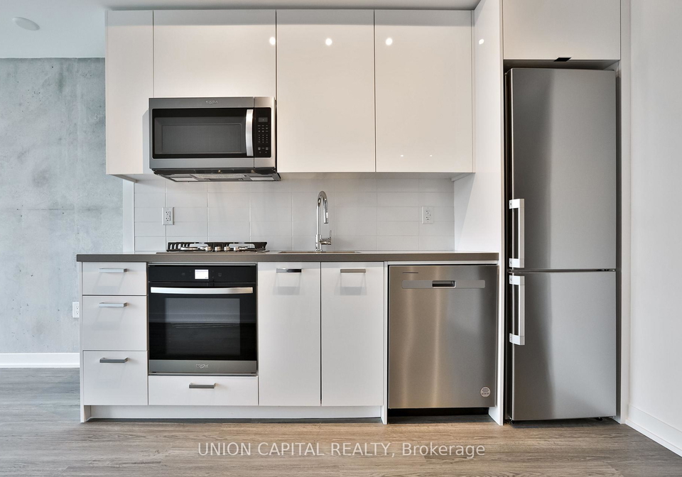 195-mccaul-street-toronto-ontario-c12769682