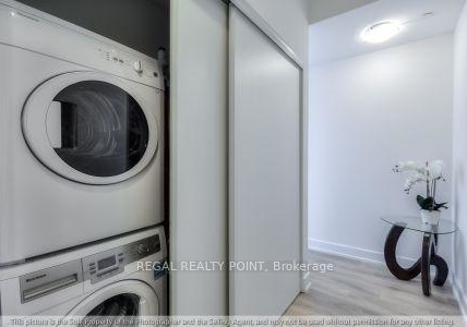 150-fairview-mall-drive-north-york-ontario-c12769686