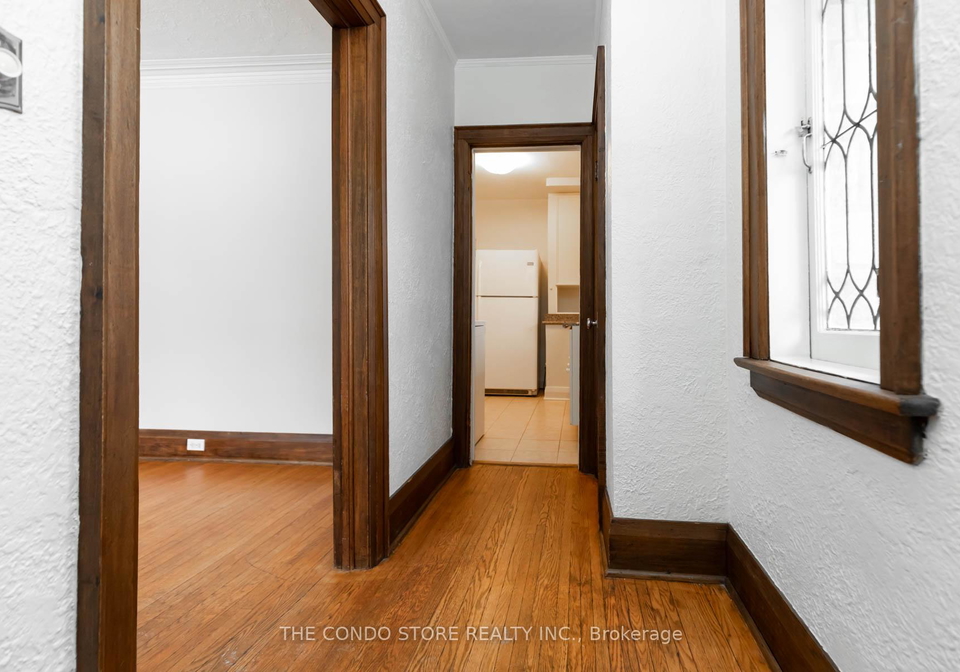 382-roehampton-avenue-toronto-ontario-c12769700