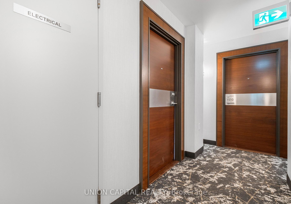 10-capreol-court-toronto-ontario-c12769752