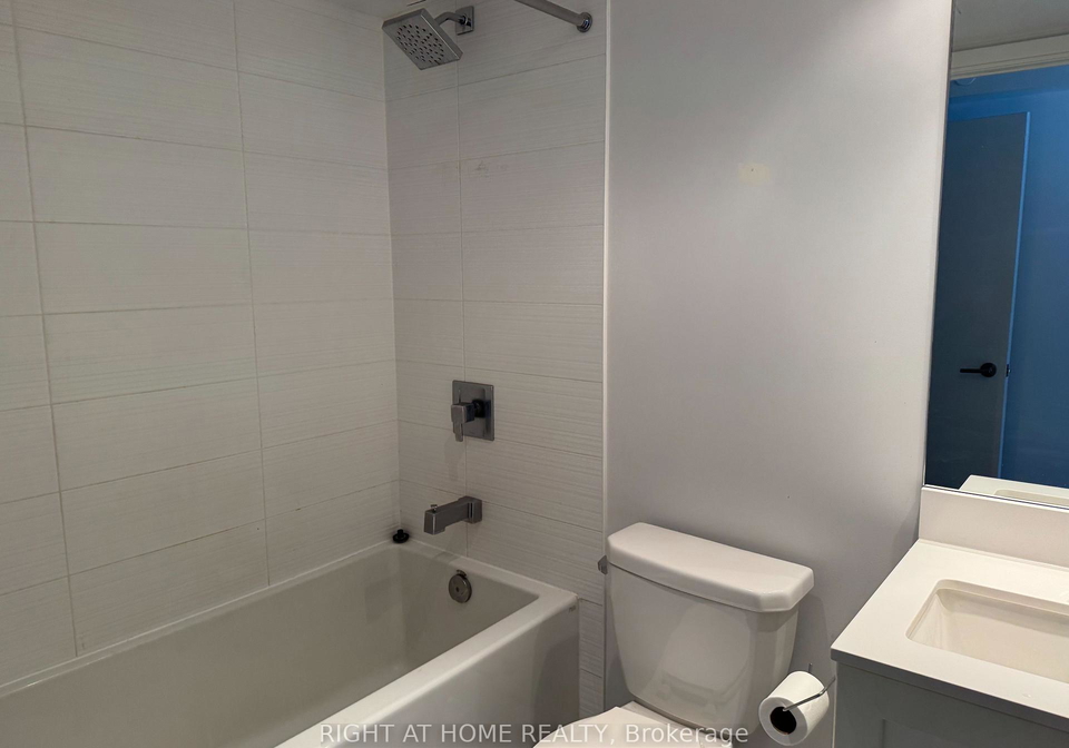 525-adelaide-street-w-toronto-ontario-c12769768