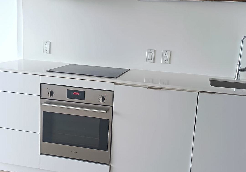 185-roehampton-avenue-toronto-ontario-c12769862