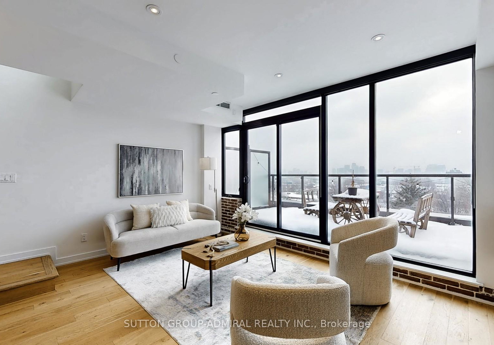899-college-street-toronto-ontario-c12769924