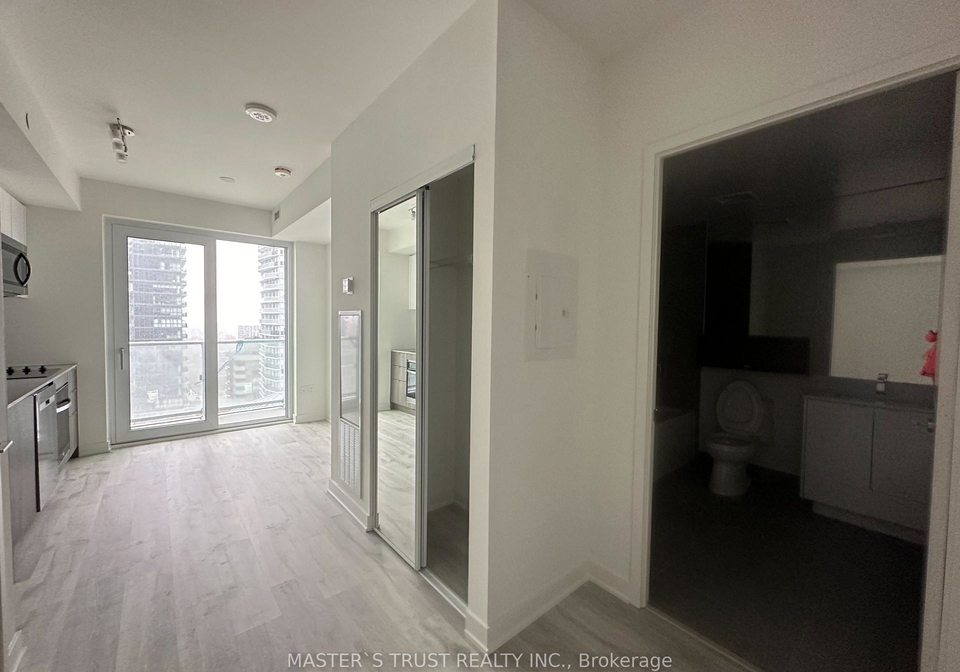 100-dalhousie-street-toronto-ontario-c12770120