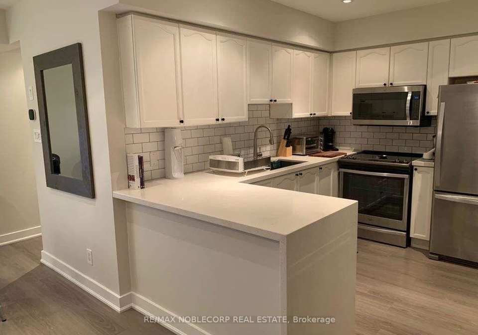 10-douro-street-toronto-ontario-c12770578