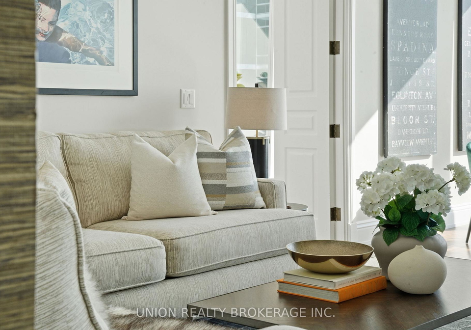 183-wellington-avenue-toronto-ontario-c12770974