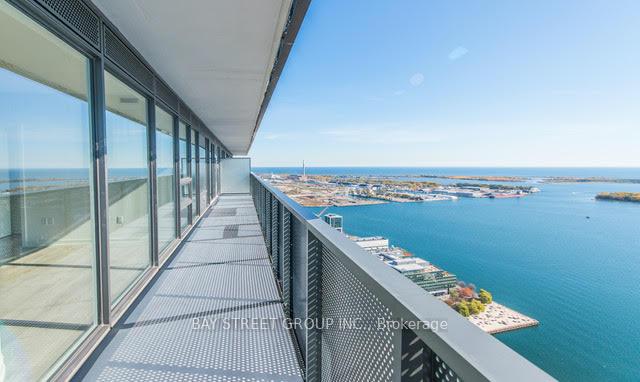 138-downes-street-toronto-ontario-c12770980
