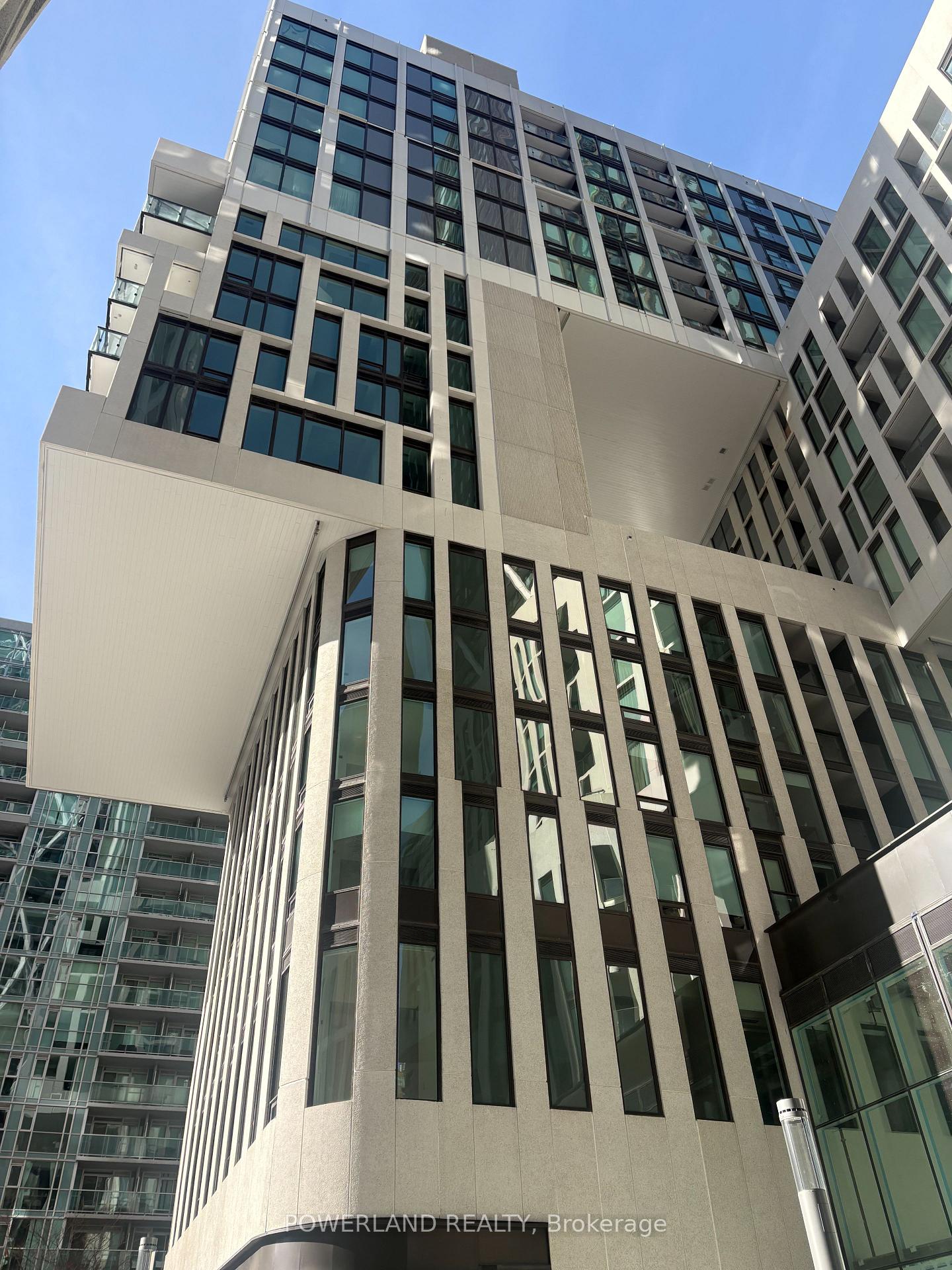 121-st-patrick-street-toronto-ontario-c12771108