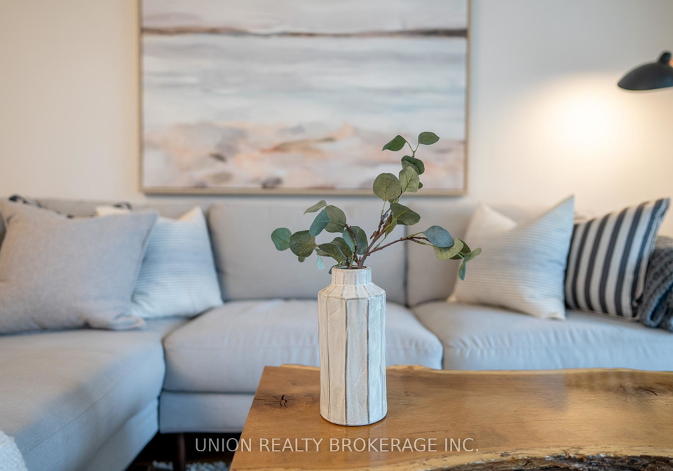 18-stafford-street-toronto-ontario-c12771368