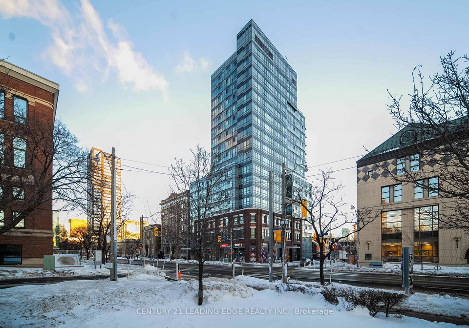 181-huron-street-toronto-ontario-c12771492