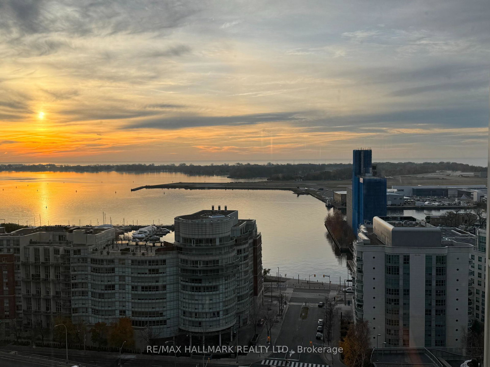 75-queens-wharf-road-toronto-ontario-c12771514