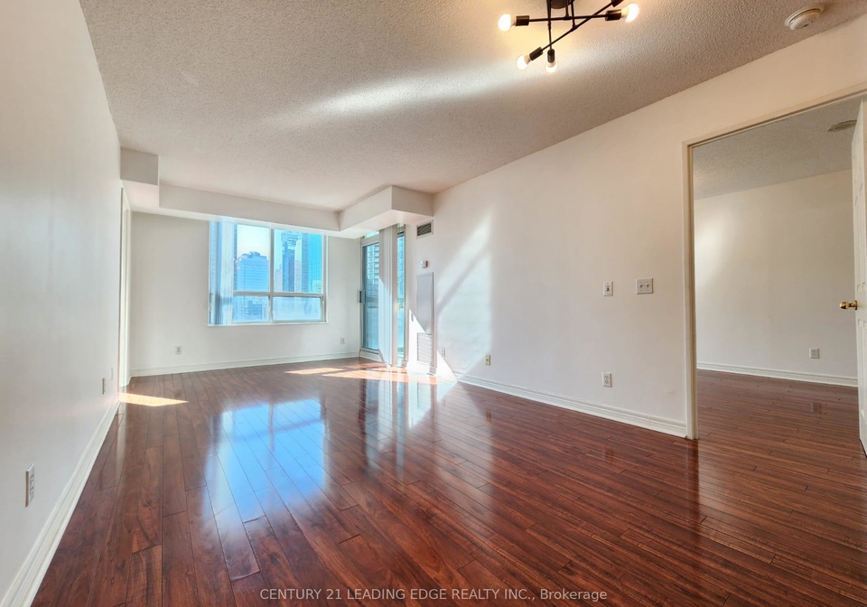 18-parkview-avenue-north-york-ontario-c12771678