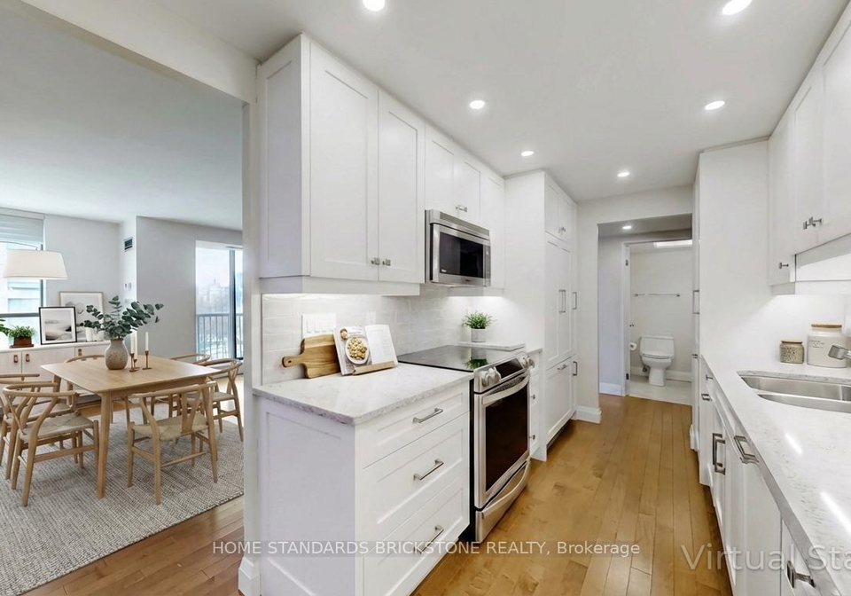 47-st-clair-avenue-w-toronto-ontario-c12771722
