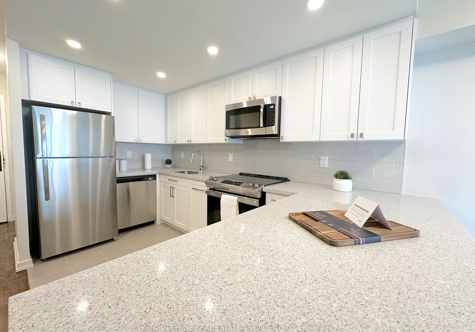 17-brookbanks-drive-north-york-ontario-c12771764