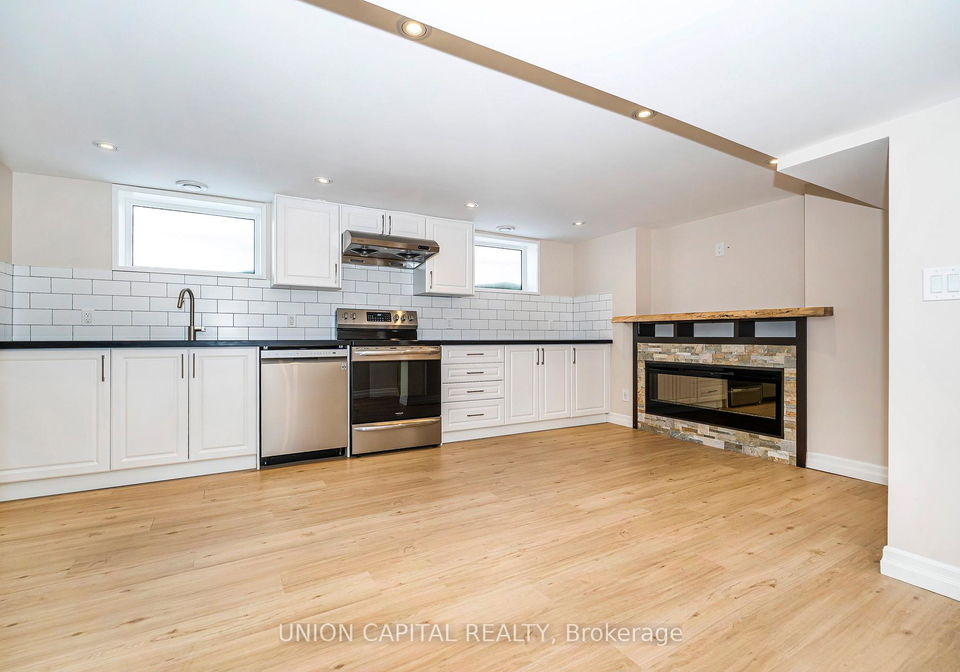 40-peveril-hill-n-toronto-ontario-c12771810