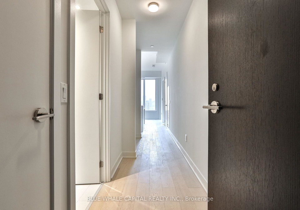 11-yorkville-avenue-toronto-ontario-c12771838