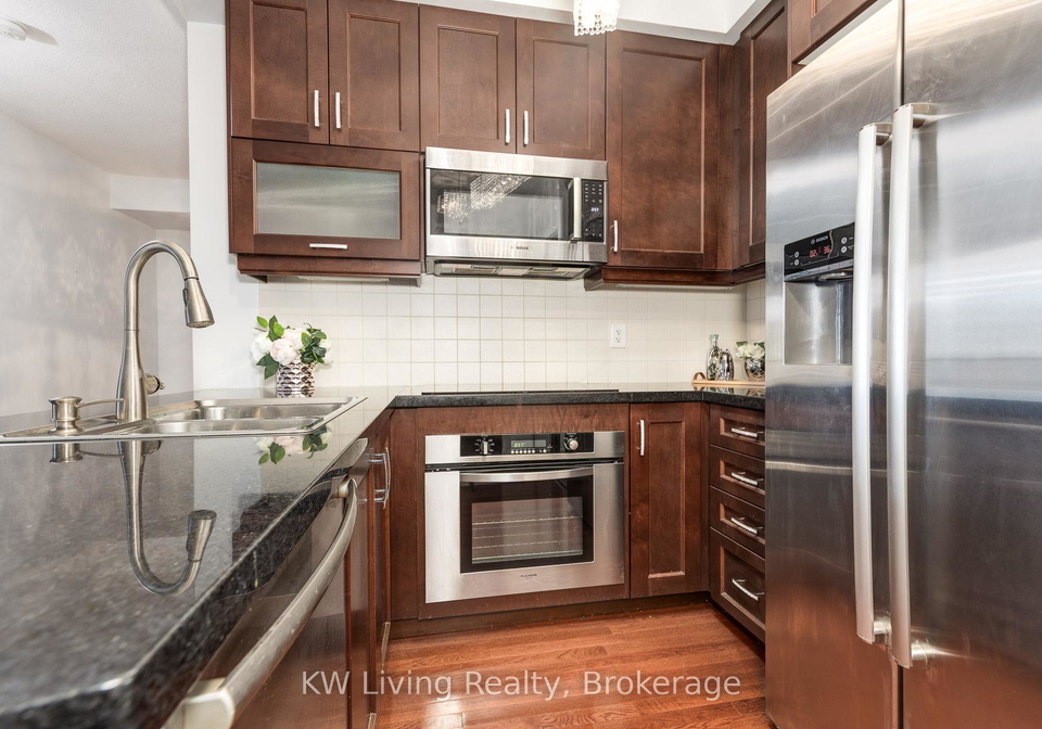 35-balmuto-street-toronto-ontario-c12771898