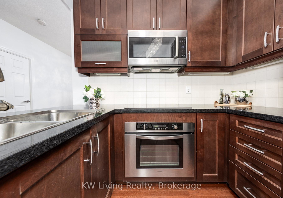 35-balmuto-street-toronto-ontario-c12771898