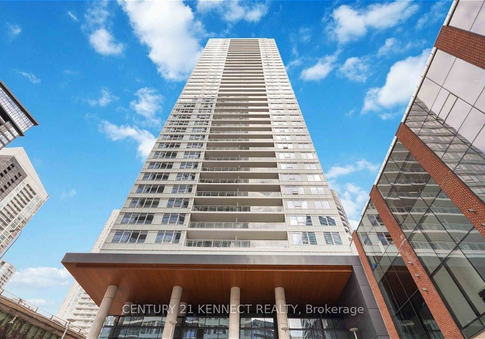 17-bathurst-street-toronto-ontario-c12772260