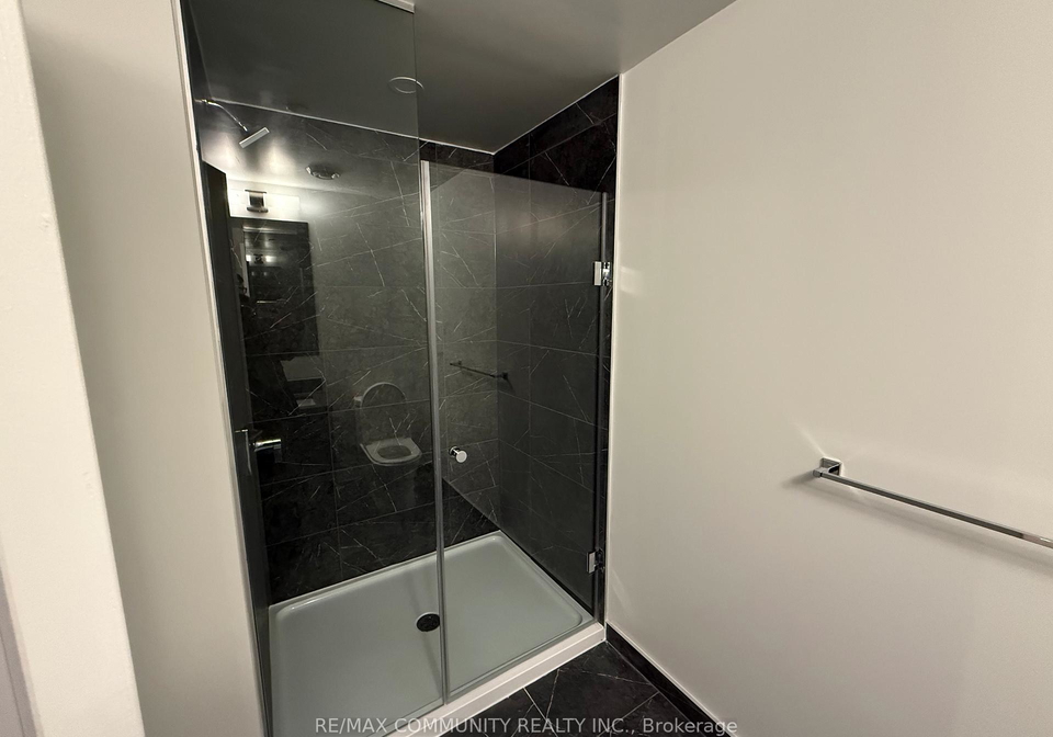 252-church-street-toronto-ontario-c12772308