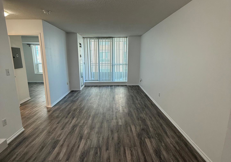 39-pemberton-avenue-north-york-ontario-c12772422