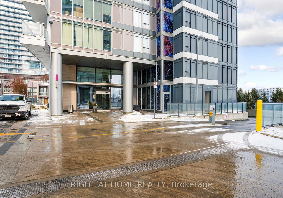 121-mcmahon-drive-north-york-ontario-c12772532
