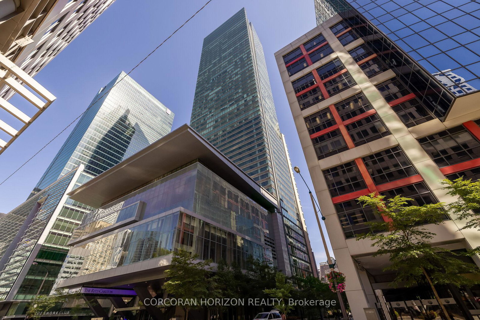 183-wellington-street-w-toronto-ontario-c12772792