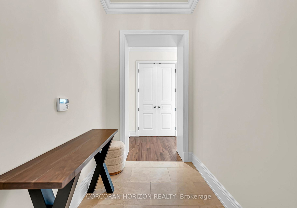 183-wellington-street-w-toronto-ontario-c12772792