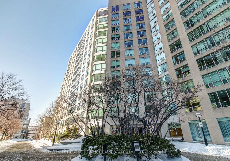 942-yonge-street-toronto-ontario-c12772864