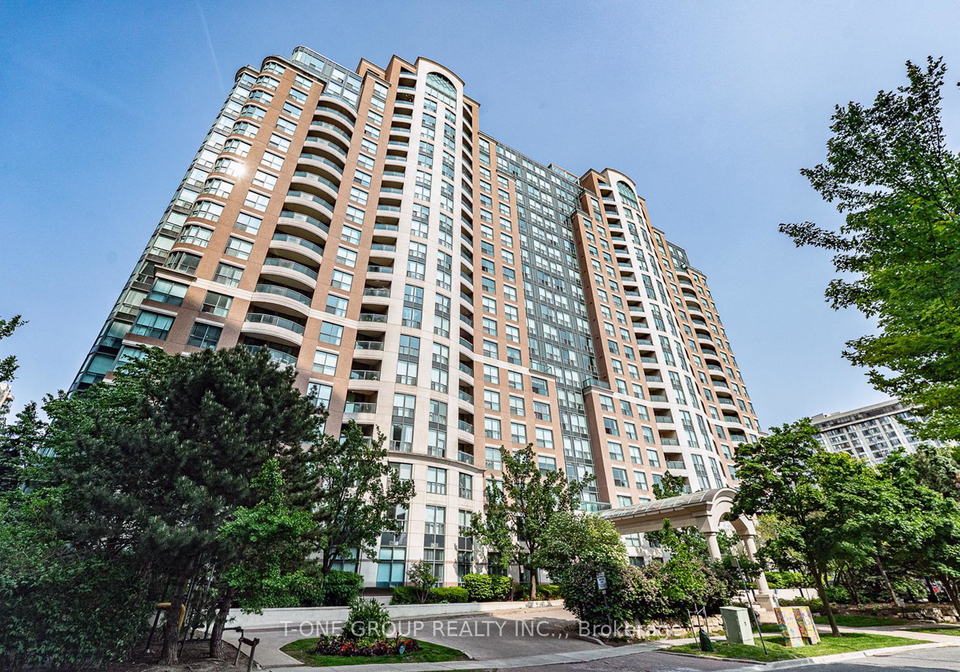 23-lorraine-drive-toronto-ontario-c12772904