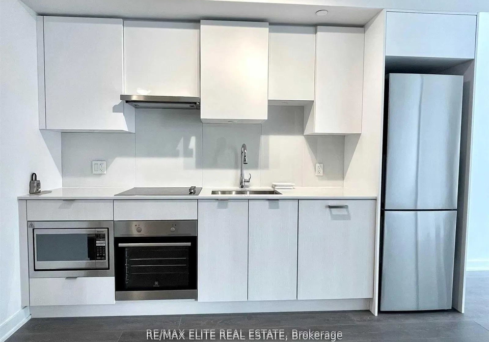 195-redpath-avenue-toronto-ontario-c12773014