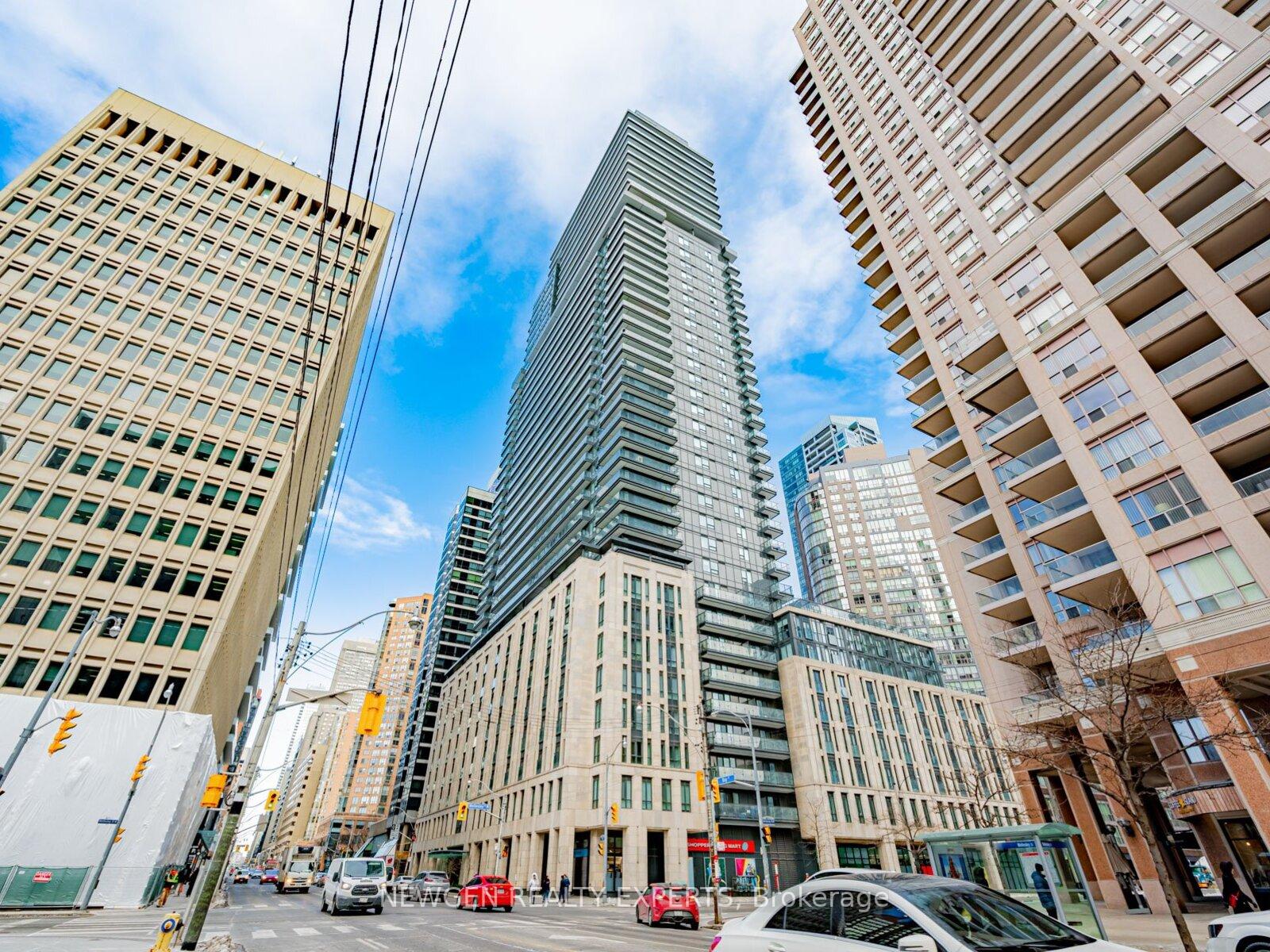 955-bay-street-toronto-ontario-c12773054