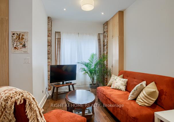 79-niagara-street-toronto-ontario-c12773234