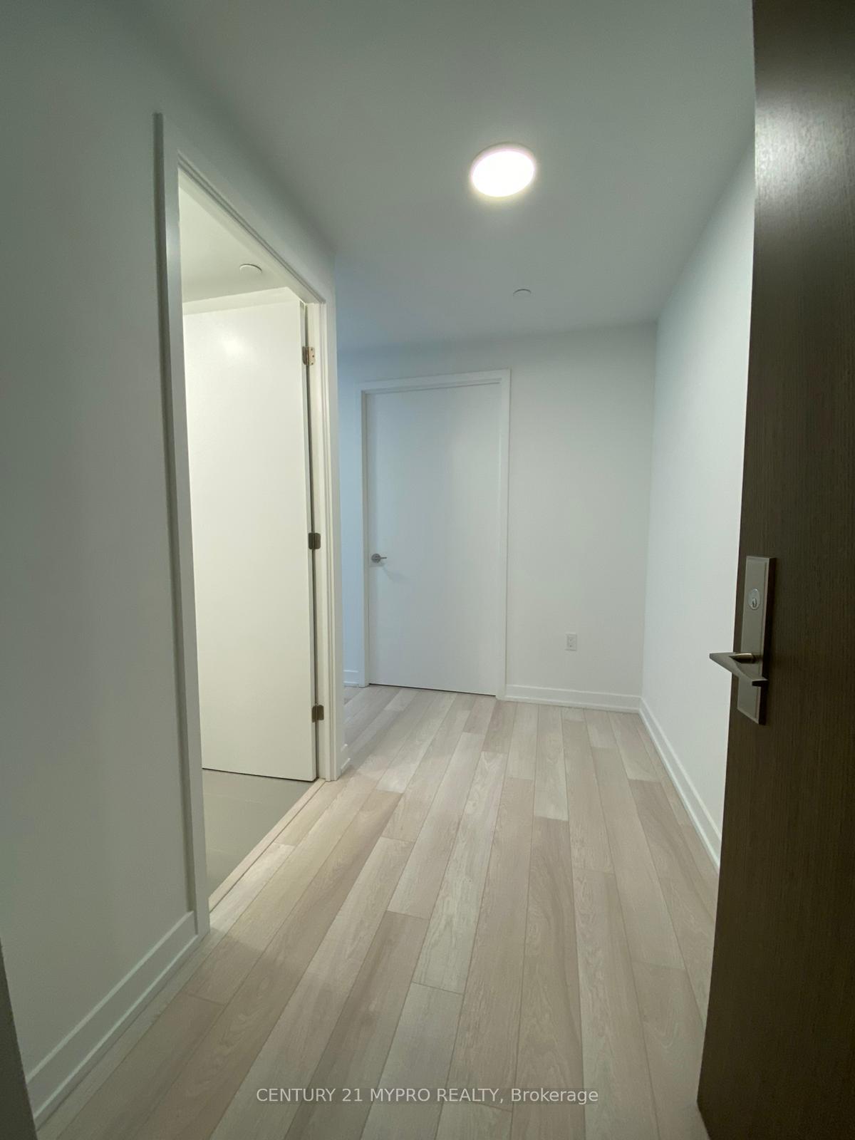 39-roehampton-avenue-toronto-ontario-c12773236