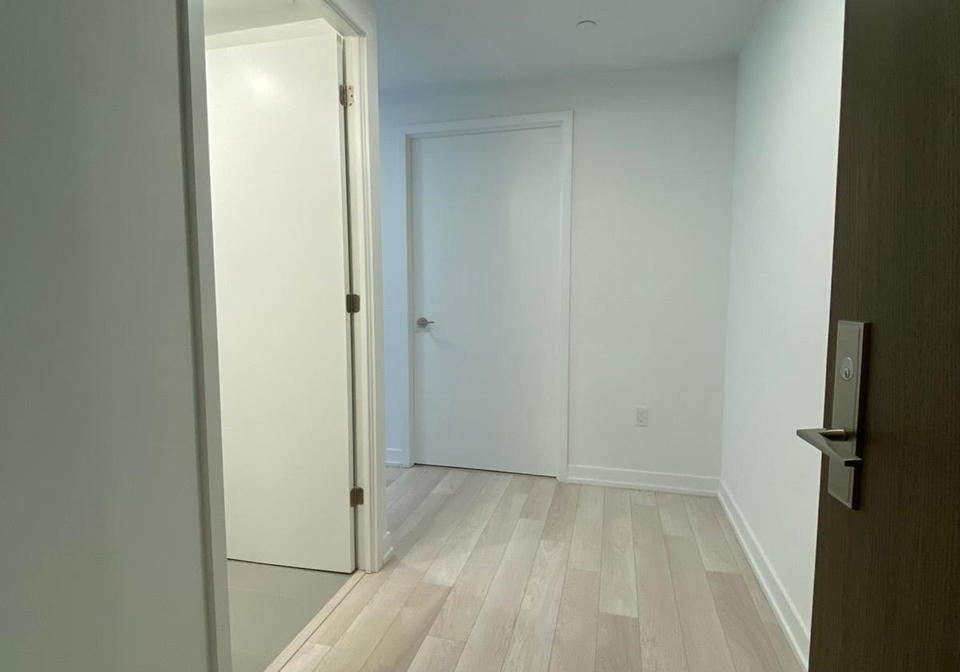 39-roehampton-avenue-toronto-ontario-c12773236