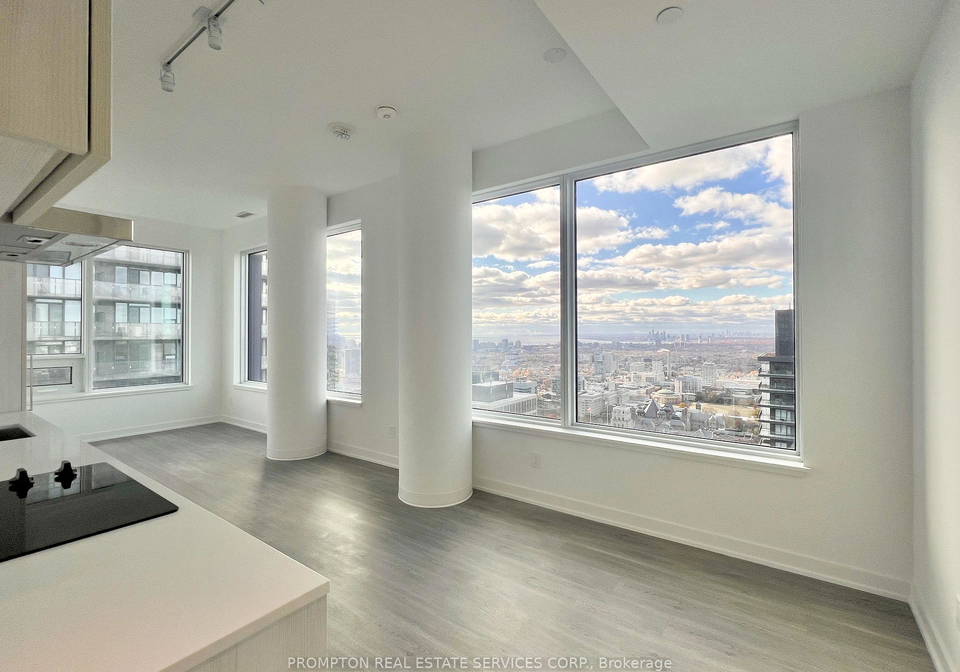 8-wellesley-street-w-toronto-ontario-c12773388