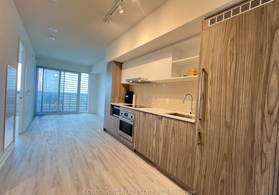55-cooper-street-toronto-ontario-c12773428