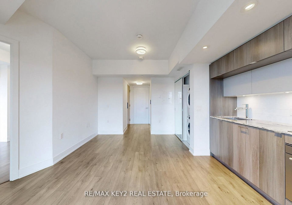 575-bloor-street-e-toronto-ontario-c12773476