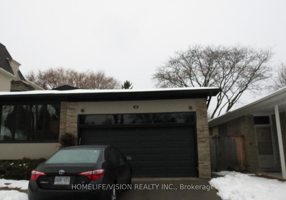 12-burleigh-heights-drive-north-york-ontario-c12773600