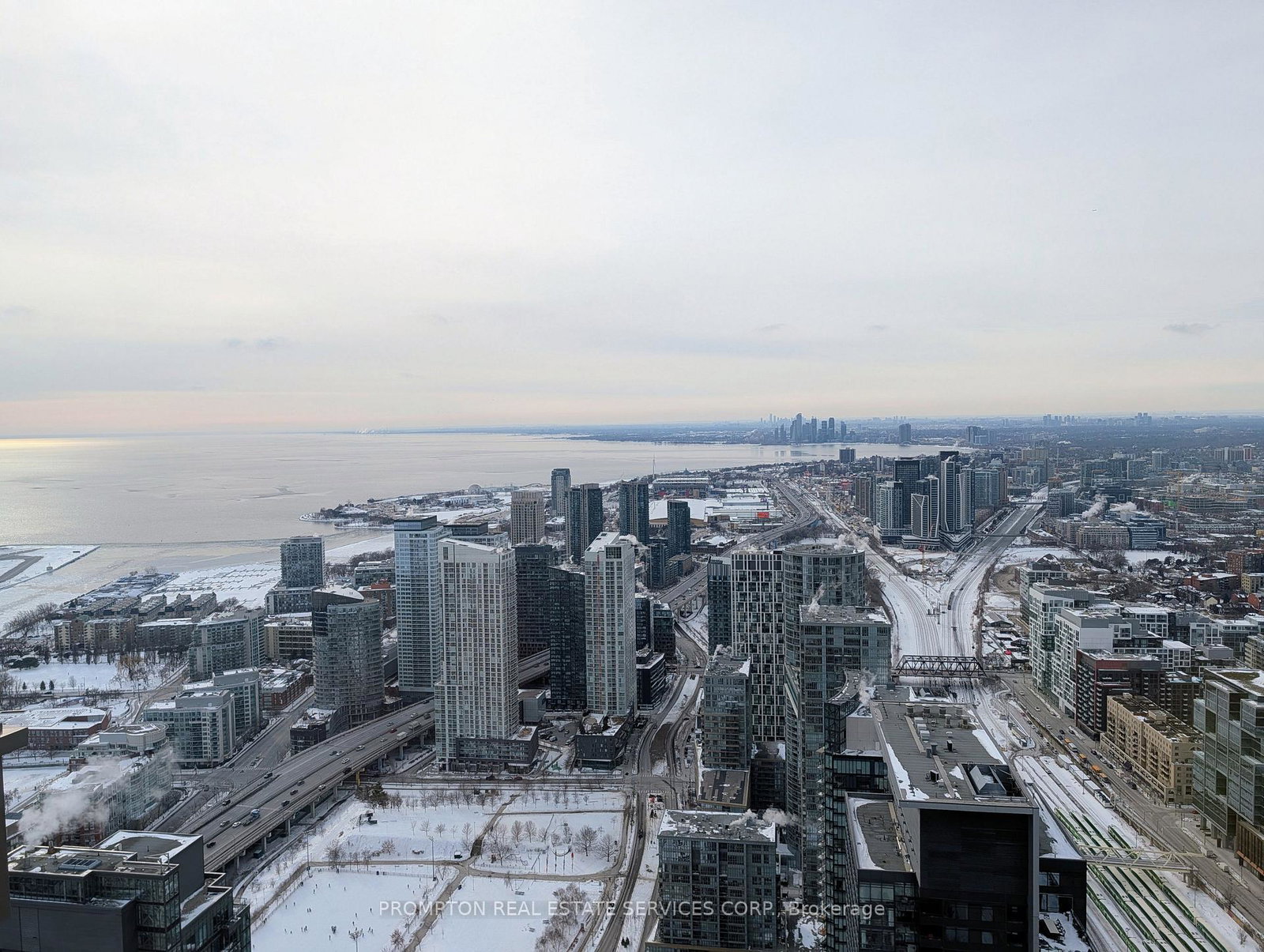 3-concord-cityplace-way-toronto-ontario-c12773644