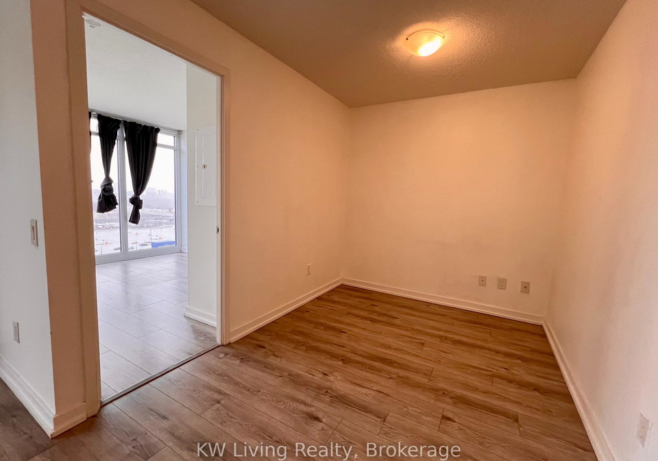 121-mcmahon-drive-north-york-ontario-c12773704