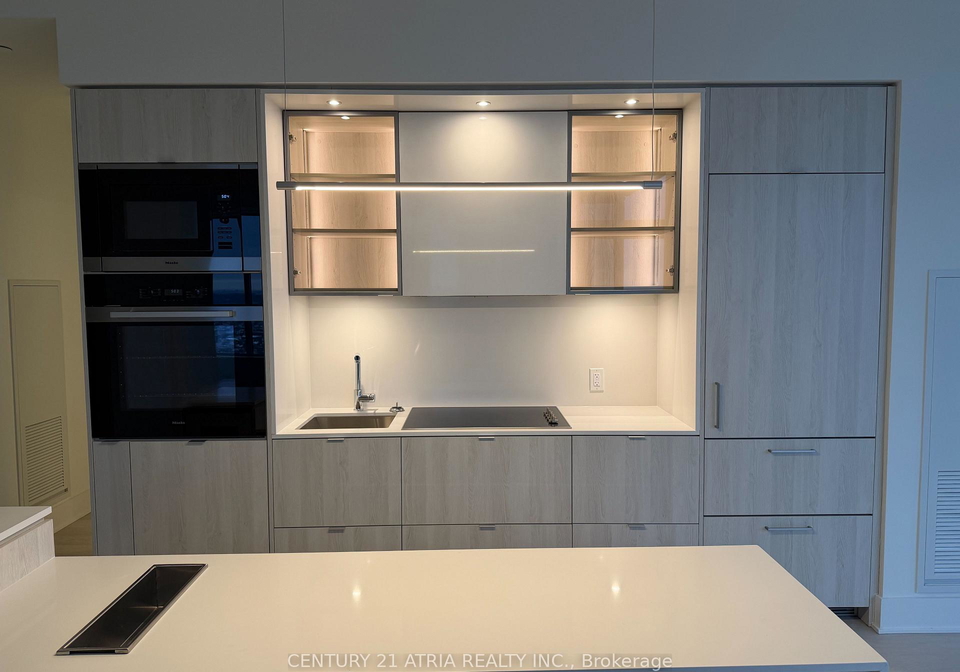 11-yorkville-avenue-toronto-ontario-c12773770