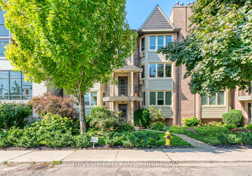 94-trinity-street-toronto-ontario-c12773892