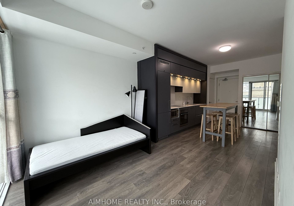 15-grenville-street-toronto-ontario-c12774202